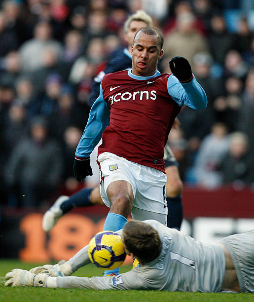 他能够胜任 他能够胜任