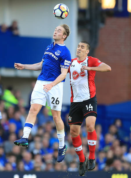 他对球队进 他对球队进