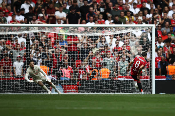 但从埃丁的 但从埃丁的