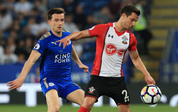 向充满火药 向充满火药